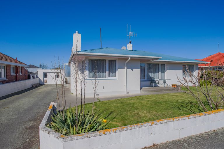Photo of property in 10 Saint George Street, Watlington, Timaru, 7910