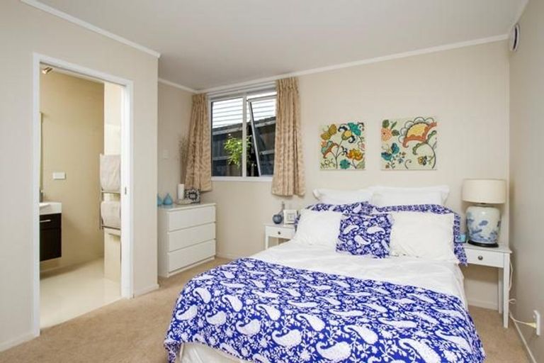 Photo of property in 1/44 Richmond Avenue, Northcote Point, Auckland, 0627