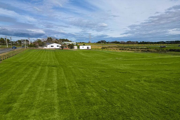 Photo of property in 157 Nixon Road, Taupaki, Henderson, 0782