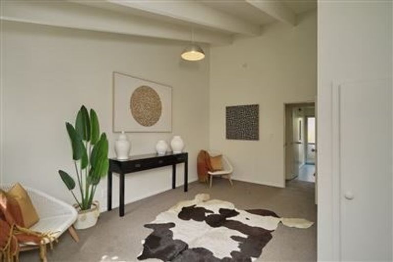 Photo of property in 20b Siska Place, Upper Riccarton, Christchurch, 8041