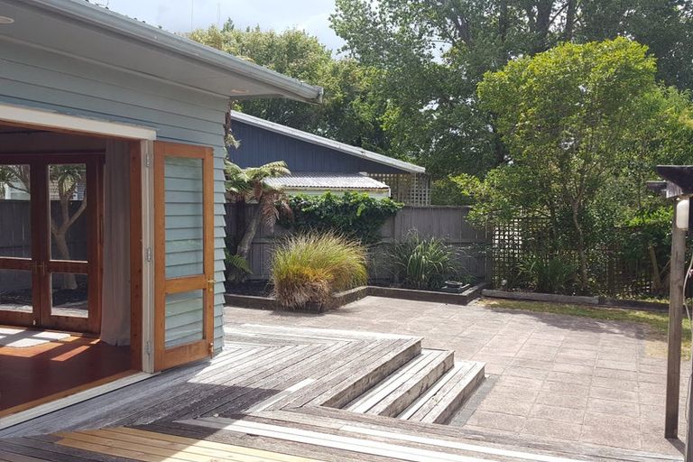 Photo of property in 15 Stewart Place, Melville, Hamilton, 3206