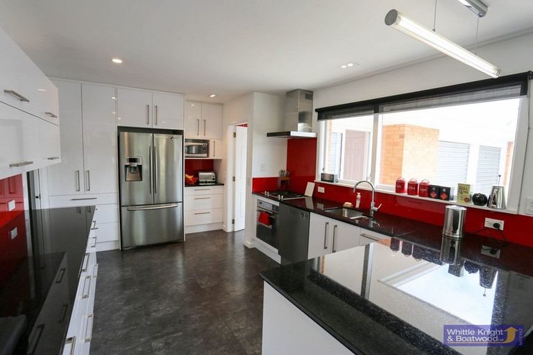 Photo of property in 1a Chilcombe Street, Ilam, Christchurch, 8041