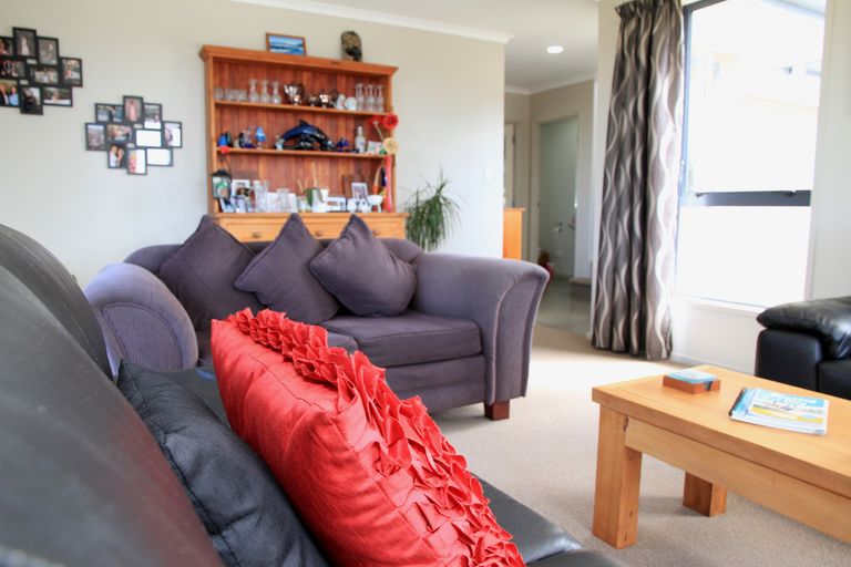 Photo of property in 23 Hallmark Rise, Bethlehem, Tauranga, 3110