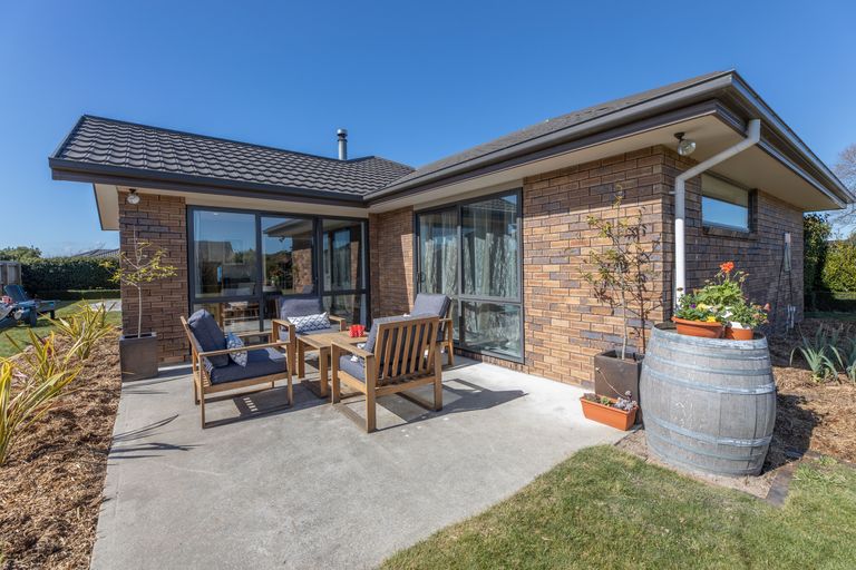 Photo of property in 146 Horndon Street, Darfield, 7510