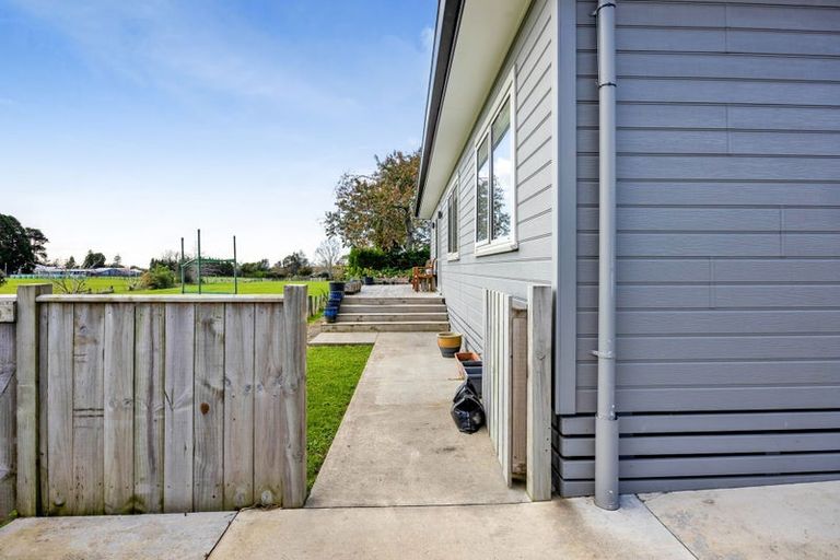 Photo of property in 8 Manatu Lane, Inglewood, 4330