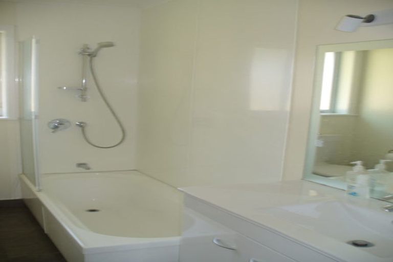 Photo of property in 1/10a Lupton Road, Manurewa, Auckland, 2102