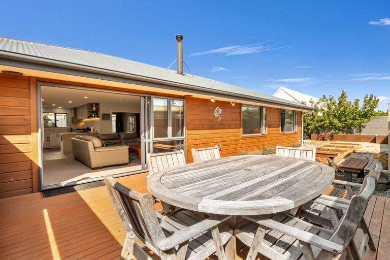 Photo of property in 27 Reserve Road, Waikuku Beach, 7473