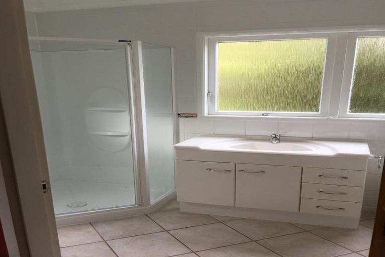 Photo of property in 27 Onehuka Road, Tirohanga, Lower Hutt, 5010