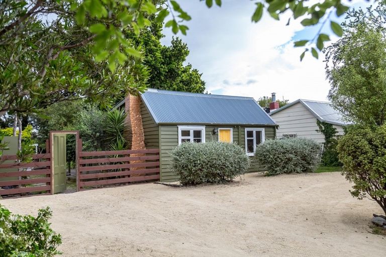 Photo of property in 140 Fitzherbert Street, Featherston, 5710