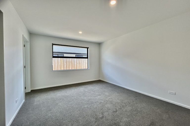 Photo of property in 5 Edgar Way, Rolleston, 7614