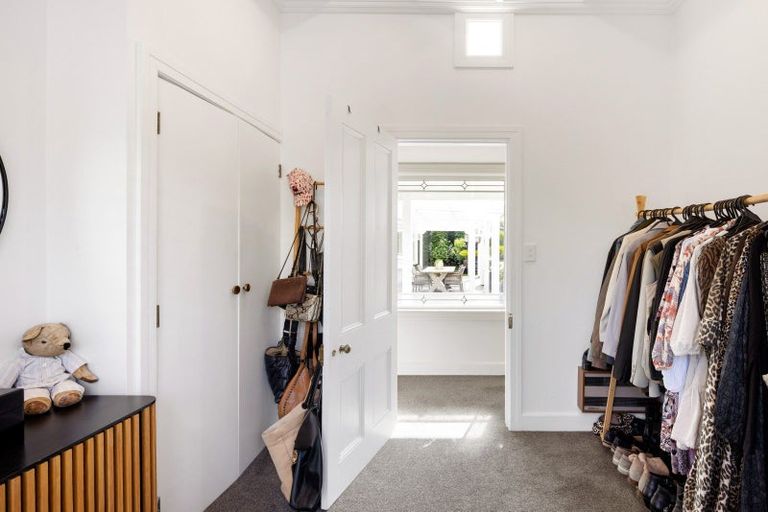 Photo of property in 46 Williams Street, Cambridge, 3434