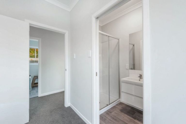 Photo of property in 1 Morris Road, Hillcrest, Hamilton, 3216