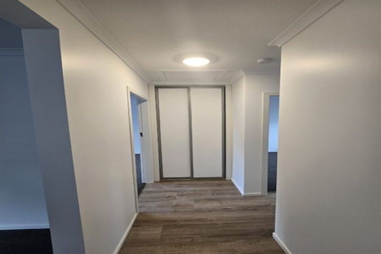 Photo of property in 2/7 Division Street, Riccarton, Christchurch, 8041