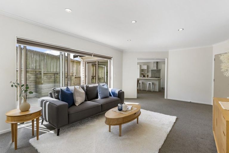 Photo of property in 36 Mauldeth Terrace, Churton Park, Wellington, 6037