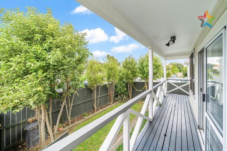Photo of property in 2/79 Molesworth Street, Taita, Lower Hutt, 5011