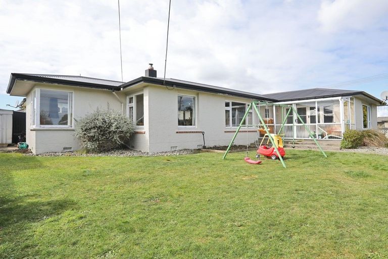 Photo of property in 66 Bullar Street, Grasmere, Invercargill, 9810