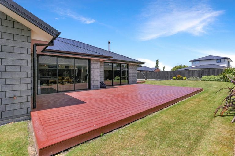 Photo of property in 21 Whiteoak Grove, Tinwald, Ashburton, 7700