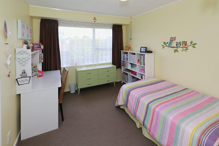 Photo of property in 1 Cottage Lane, Pukete, Hamilton, 3200