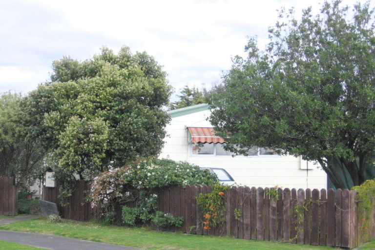 Photo of property in 4a Weymouth Place, Mount Maunganui, 3116
