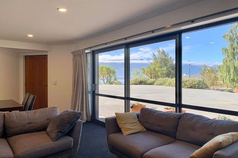Photo of property in 1-3/1 Matakauri Place, Fernhill, Queenstown, 9300