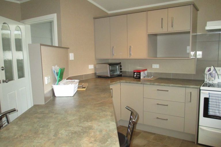 Photo of property in 8 Saturn Crescent, Milson, Palmerston North, 4414