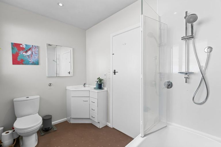 Photo of property in 92 Hoon Hay Road, Hoon Hay, Christchurch, 8025