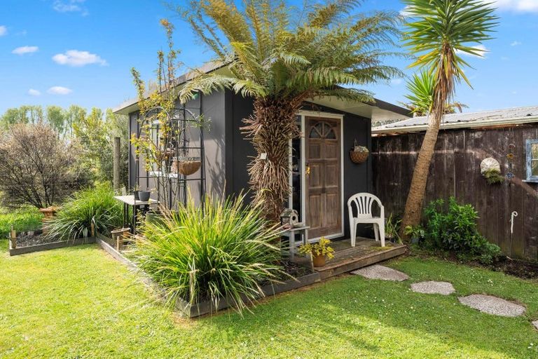 Photo of property in 28 Barnard Road, Fairy Springs, Rotorua, 3015