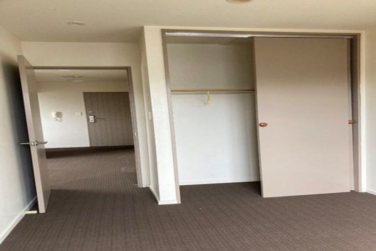 Photo of property in 27a Captain Scott Road, Glen Eden, Auckland, 0602