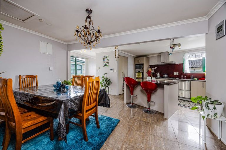 Photo of property in 10 Ferndown Avenue, Papatoetoe, Auckland, 2025