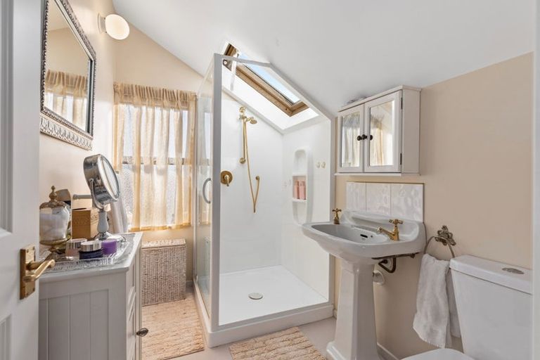 Photo of property in 10 Brinkley Road, Otumoetai, Tauranga, 3110