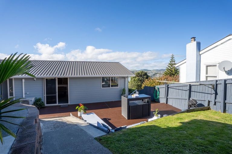 Photo of property in 24a Hiwi Crescent, Titahi Bay, Porirua, 5022
