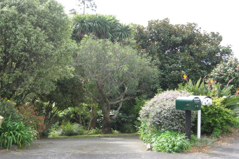 Photo of property in 16 Pamir Place, Welcome Bay, Tauranga, 3112