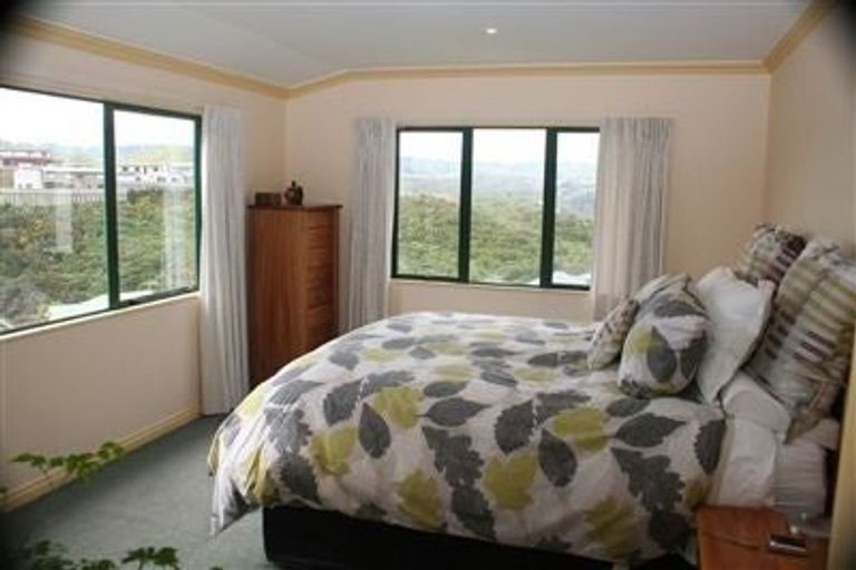 Photo of property in 26 Tattenhall Grove, Churton Park, Wellington, 6037