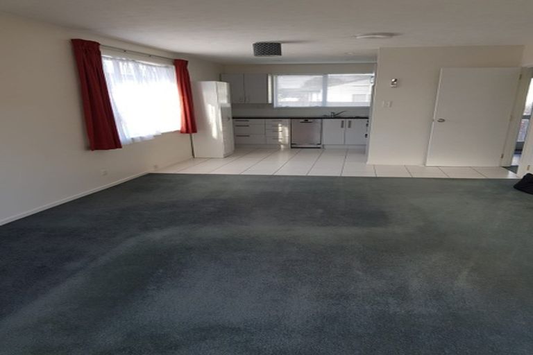 Photo of property in 2/67 Keighleys Road, Bromley, Christchurch, 8062