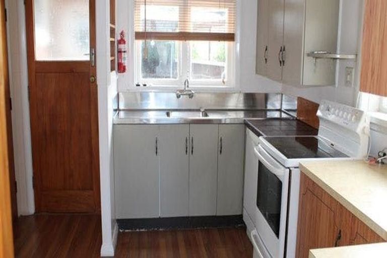 Photo of property in 47 Keeling Street, West End, Palmerston North, 4412