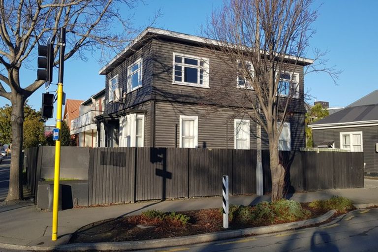 Photo of property in 297 Barbadoes Street, Christchurch Central, Christchurch, 8011