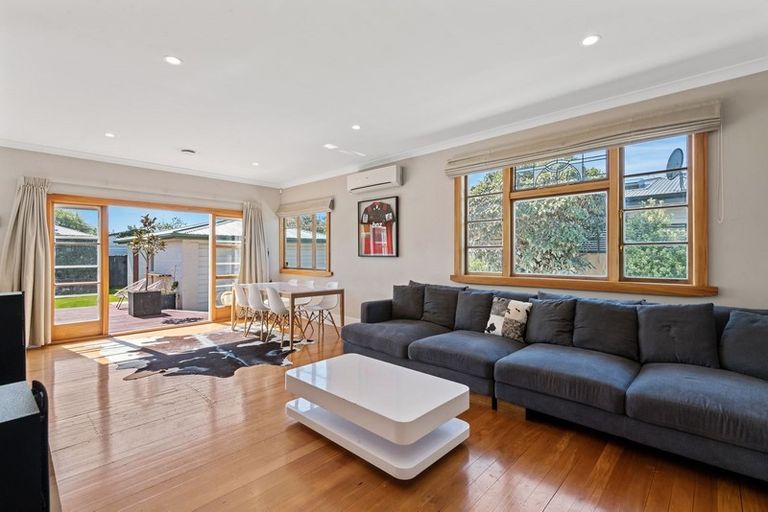 Photo of property in 157 Knowles Street, St Albans, Christchurch, 8052