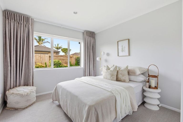 Photo of property in 136 Tuihana Drive, Papamoa Beach, Papamoa, 3118