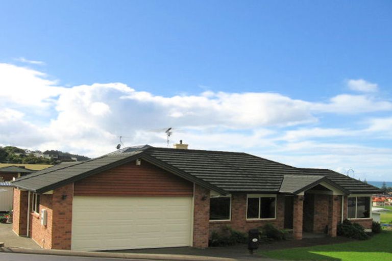 Photo of property in 14 The Ritz, Orewa, 0931