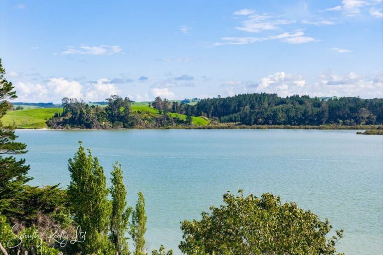 Photo of property in Pahi Road, Pahi, Paparoa, 0571