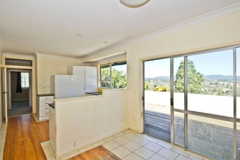 Photo of property in 41 Pleasant Road, Glen Eden, Auckland, 0602