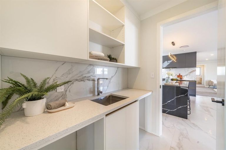 Photo of property in 17 Cynisca Crescent, Wallaceville, Upper Hutt, 5018