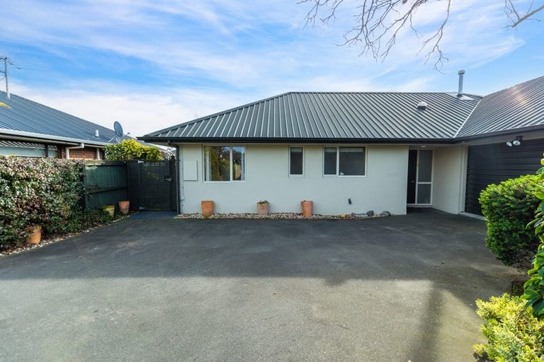 Photo of property in 1/20 Rempstone Drive, Halswell, Christchurch, 8025