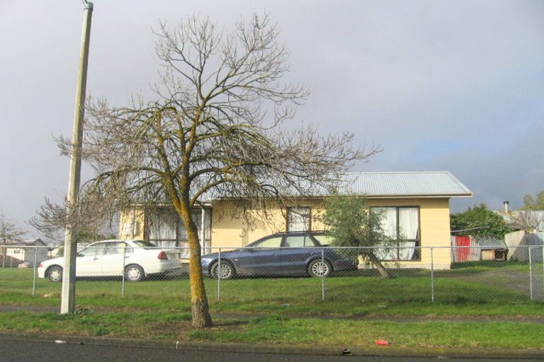 Photo of property in 44 Ramsey Crescent, Flaxmere, Hastings, 4120