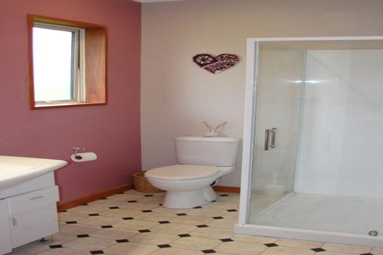 Photo of property in 256 Oreti Road, Otatara, Invercargill, 9879