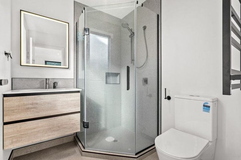 Photo of property in 15 Pourewa Street, Te Kauwhata, 3710