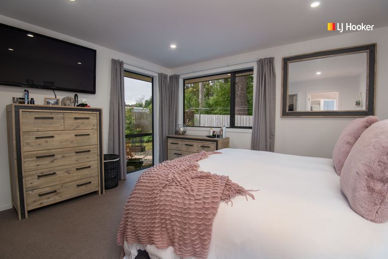 Photo of property in 12 Saint James Place, Fairfield, Dunedin, 9018