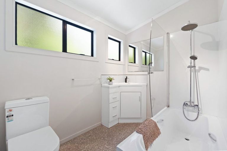 Photo of property in 169 Wairere Road, Waitakere, Henderson, 0782