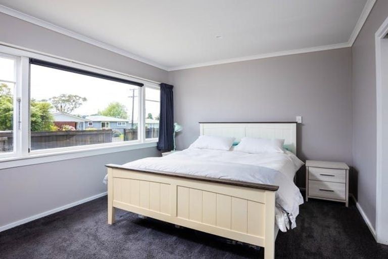 Photo of property in 201 Frankley Road, Frankleigh Park, New Plymouth, 4310