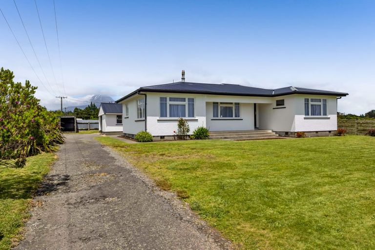 Photo of property in 1138 Junction Road, Egmont Village, Inglewood, 4386